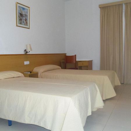 Hotel Sant Jordi 塞古德卡拉斐 外观 照片